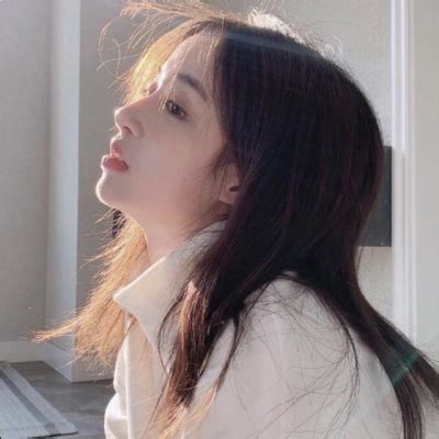 苍井优（饰 高荷惠） - 欧美电影中字在线观看 - 小程序直播